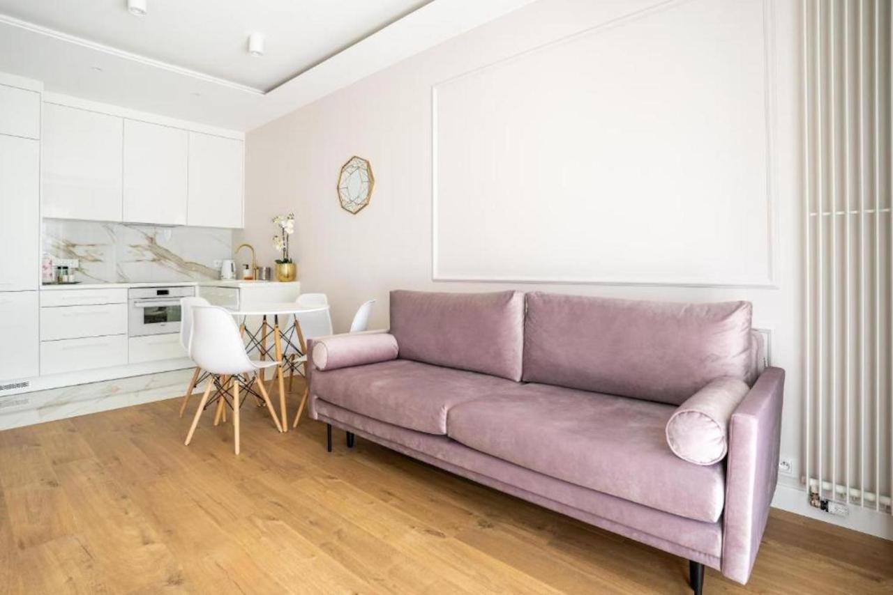 Apartament Mennica - Golden - Comfortable And Stylish Lägenhet
